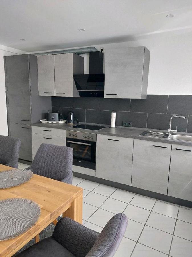 Ferienwohnung Uljana Schweich Exterior foto