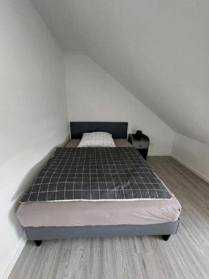 Ferienwohnung Uljana Schweich Exterior foto